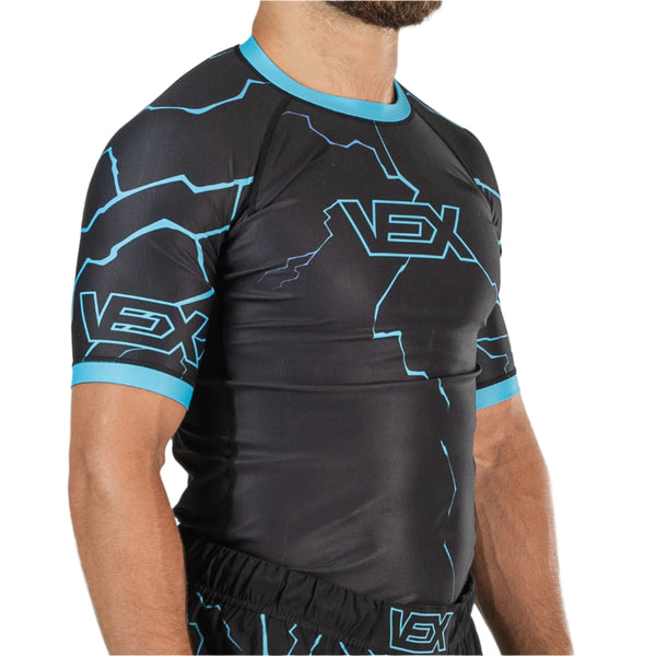 BLUE SHOCK SHORT SLEEVE RASH GUARD